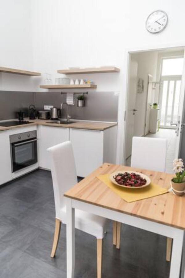 Hi-Bp Sunny Home Apartments In The Heart Of بودابست المظهر الخارجي الصورة